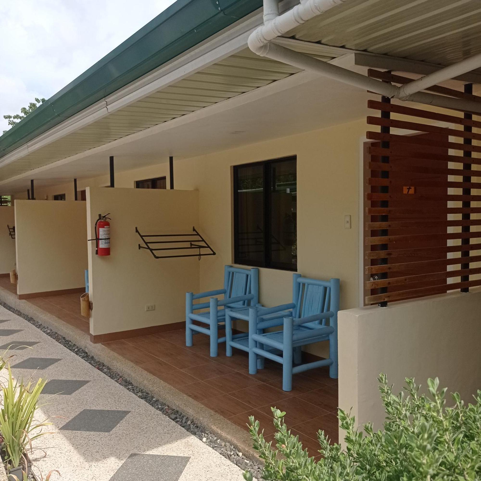 Midnite Inn Panglao Quarto foto